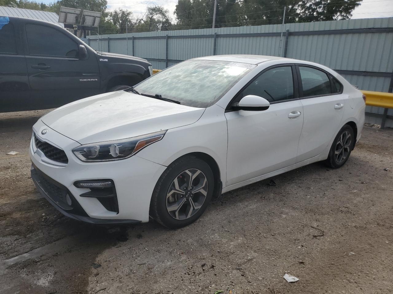 Kia Forte Fe Image 1