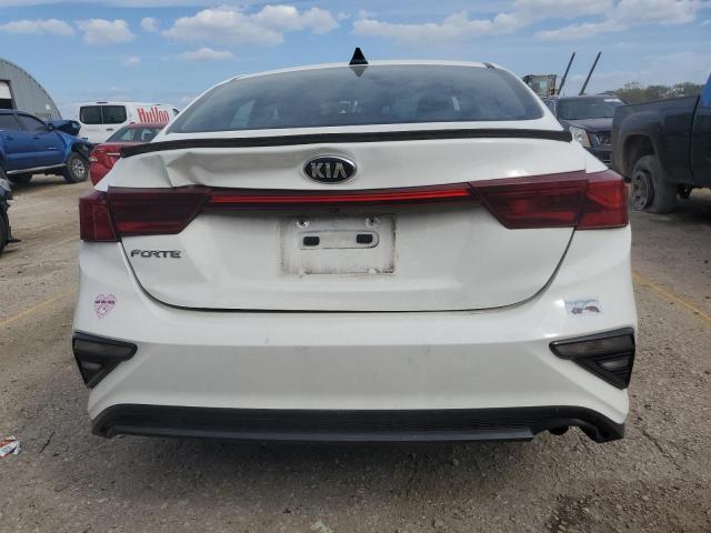 Kia Forte Fe Image 4