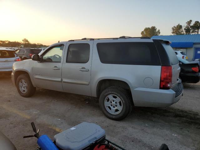 GMC Yukon K1500 Image 4