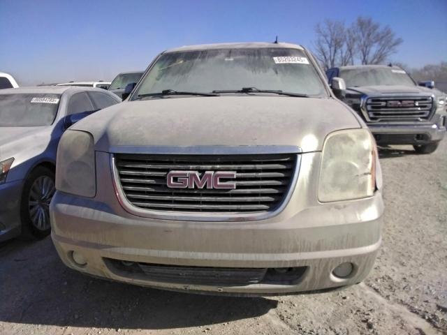 GMC Yukon K1500 Image 2
