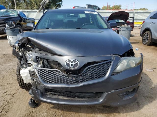 Toyota Camry Se Image 2