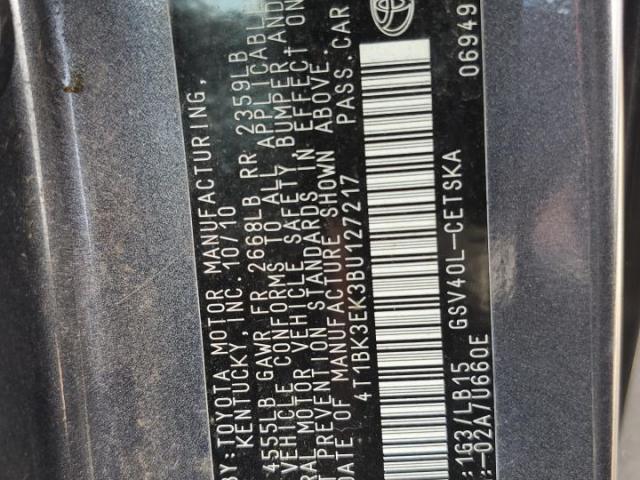 Toyota Camry Se Image 8