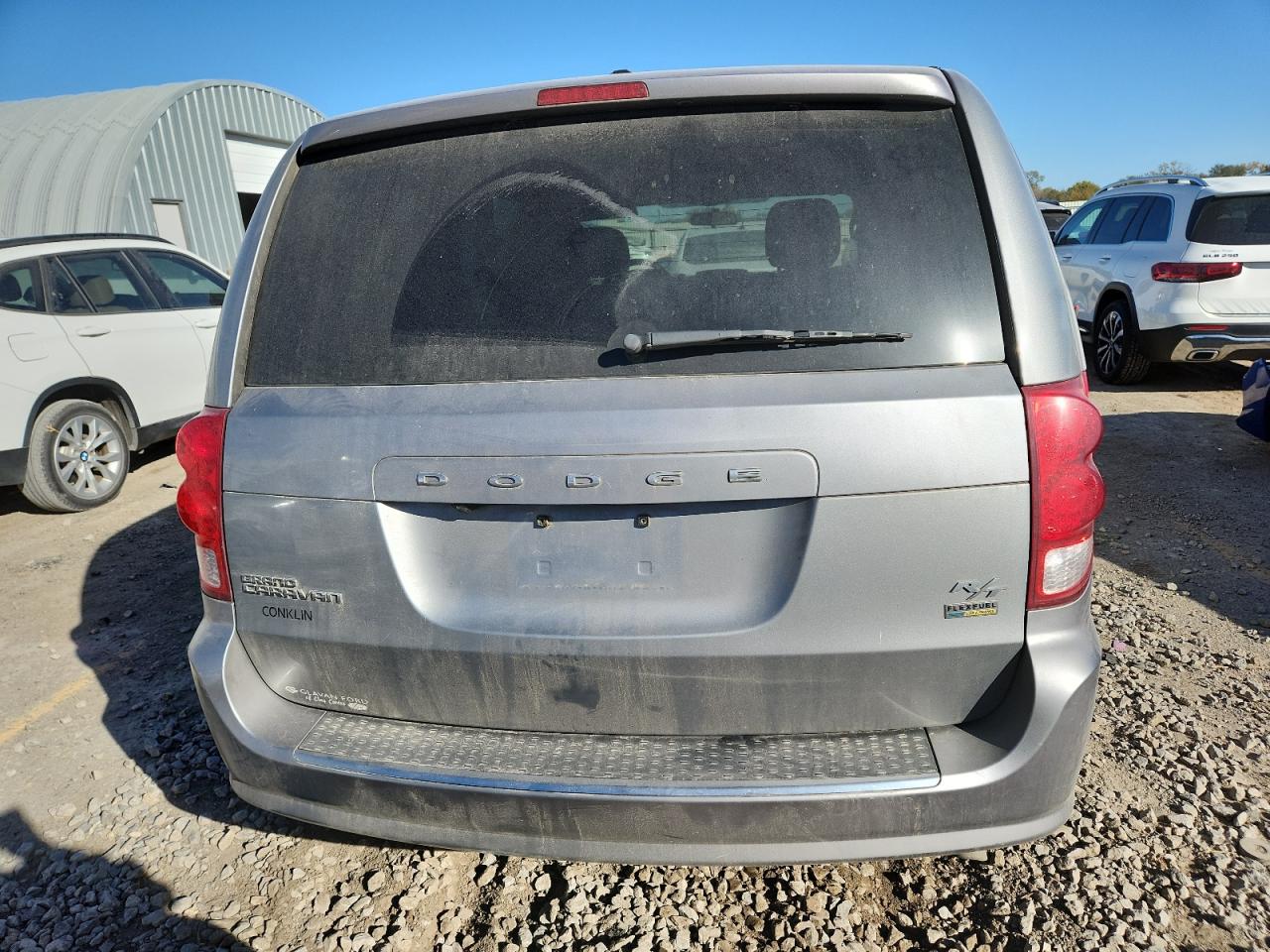 Dodge Caravan R/t Image 6