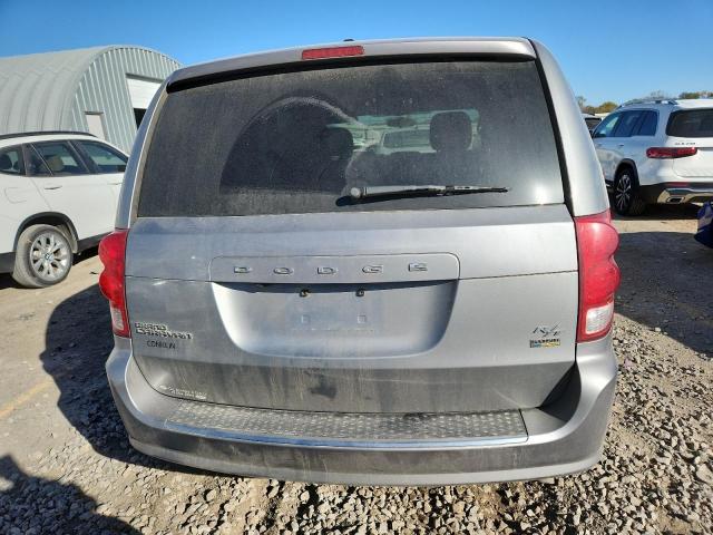 Dodge Caravan R/t Image 6