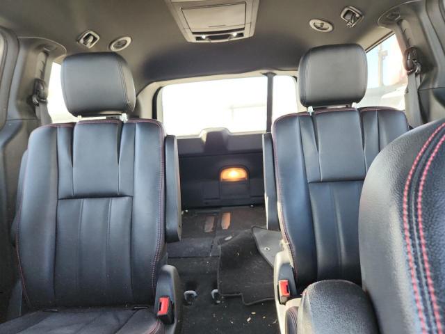 Dodge Caravan R/t Image 12