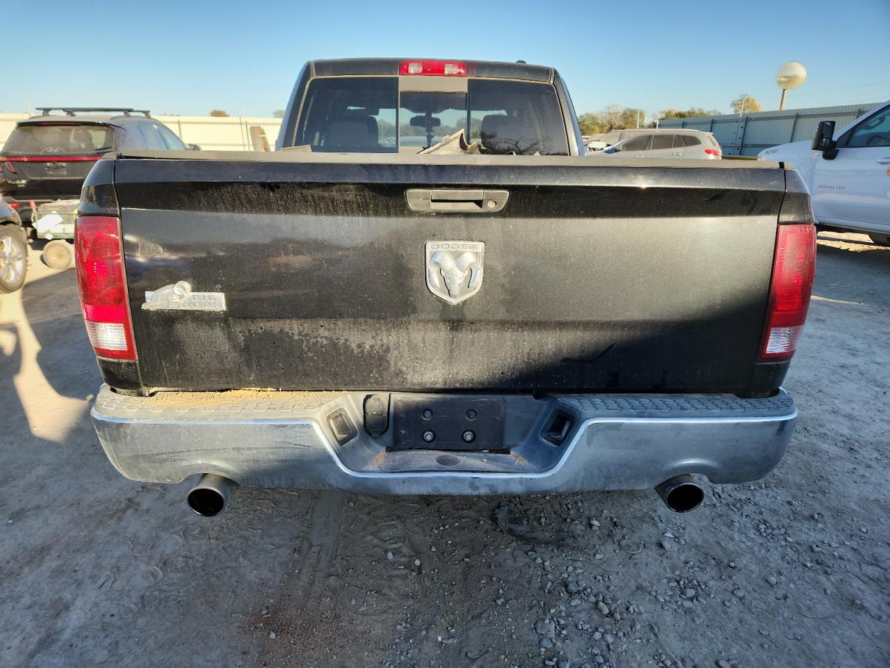 Dodge Ram 1500 Image 2