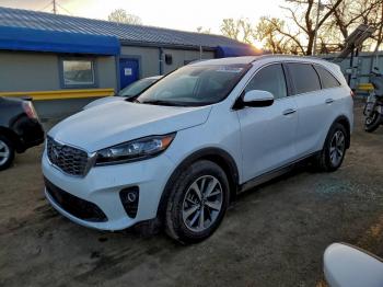  Salvage Kia Sorento