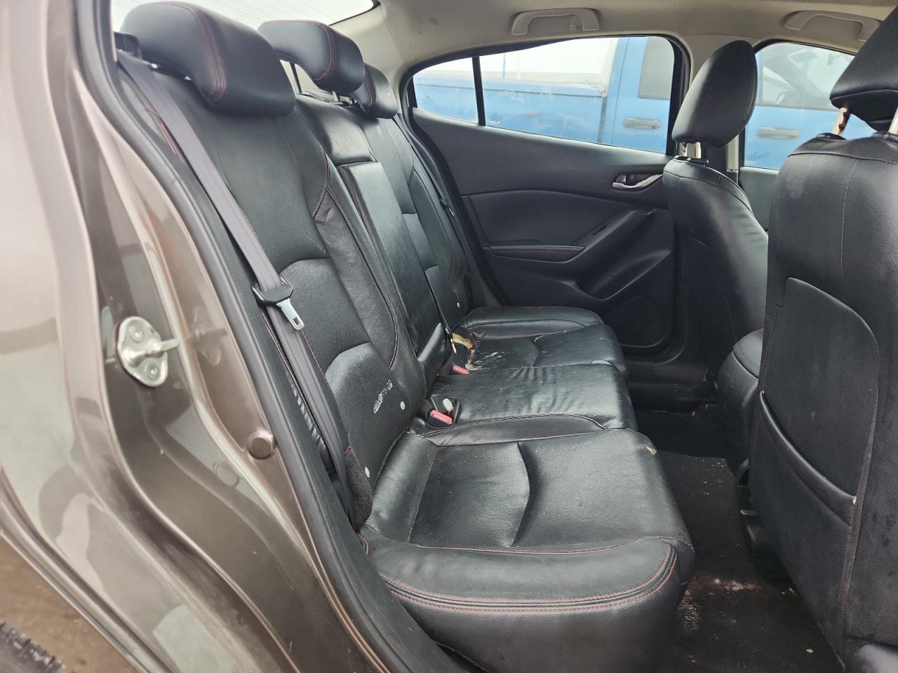 Mazda 3 Grand Touring Image 9