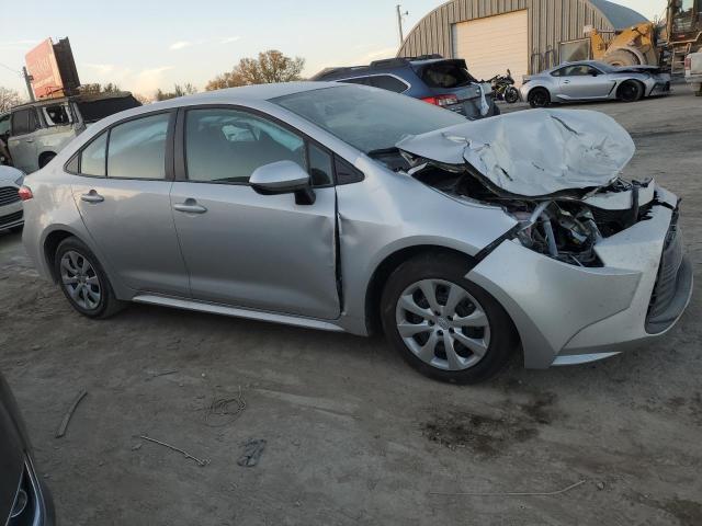 Toyota Corolla Le Image 5