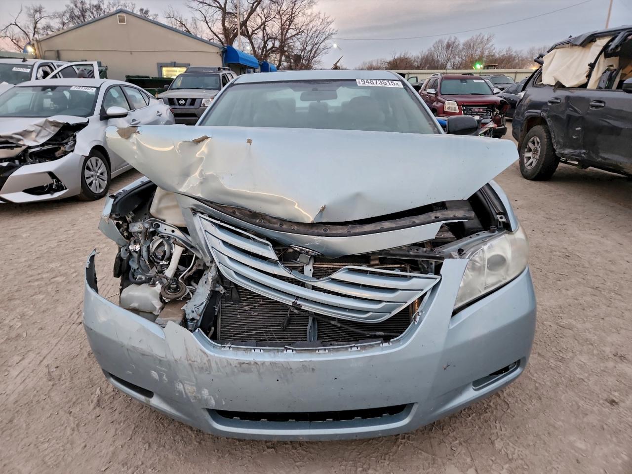 Toyota Camry Ce Image 3