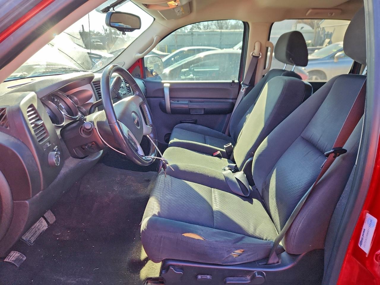 GMC Sierra K1500 Sle Image 8