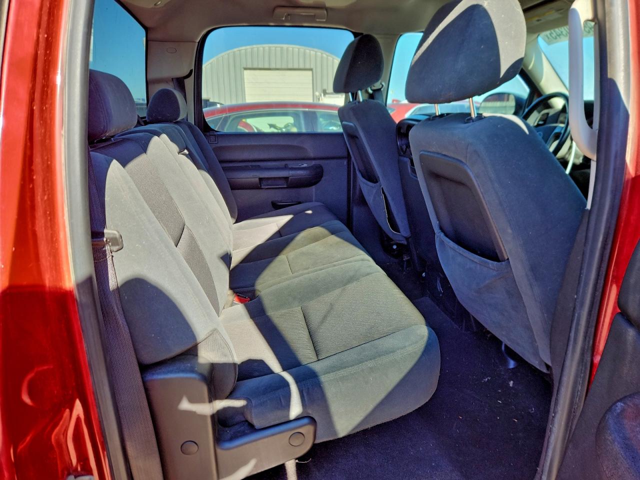 GMC Sierra K1500 Sle Image 3