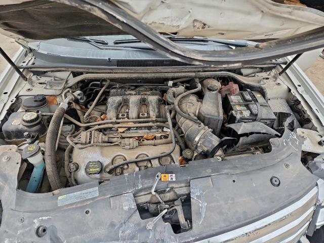 Ford Taurus Se Image 8