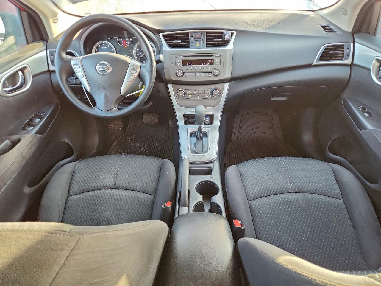 Nissan Sentra S Image 12