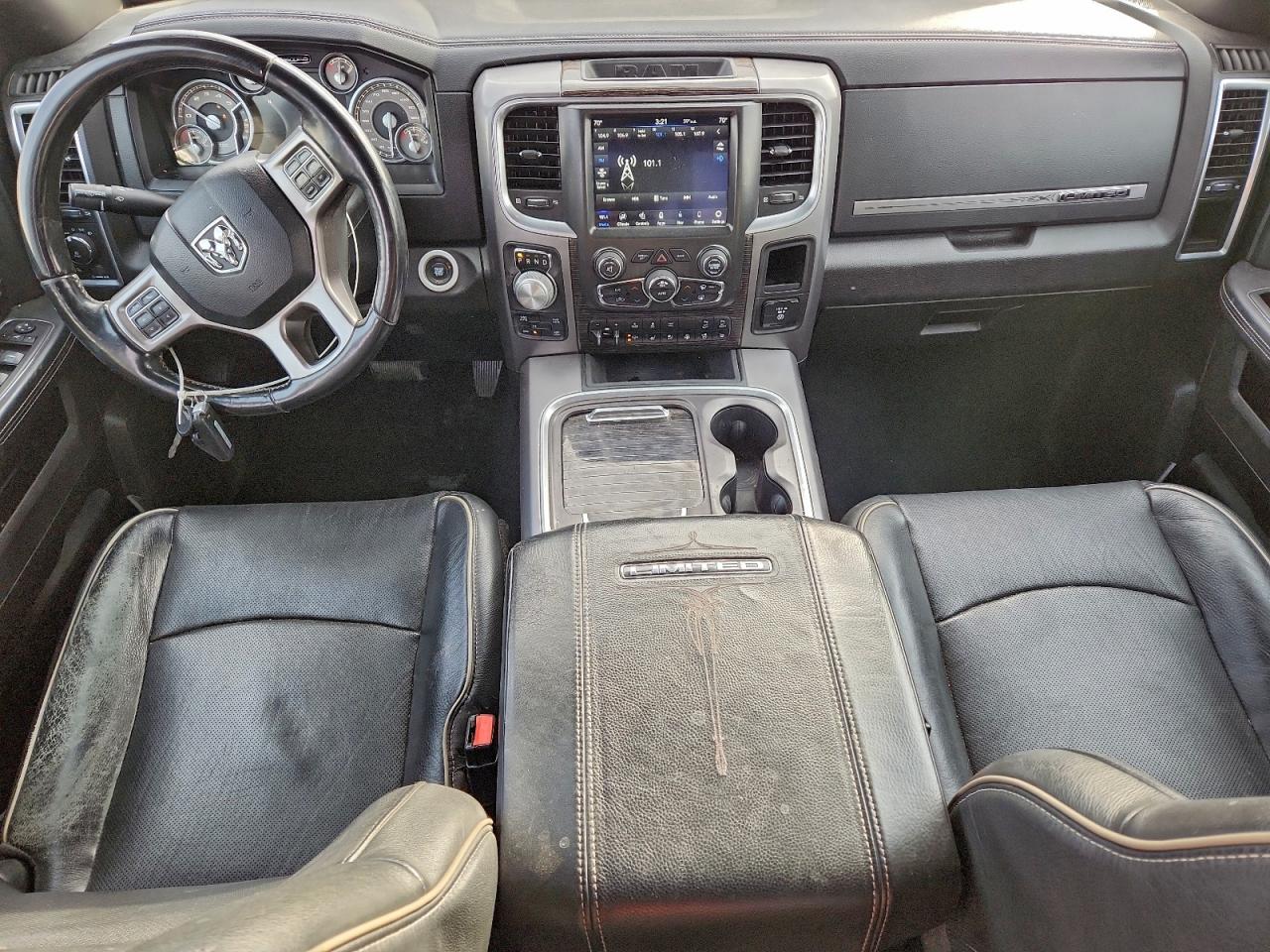 Ram 1500 Longhorn Image 10