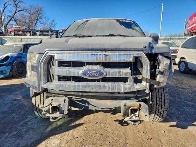 Ford F-150 Super Cab Image 5