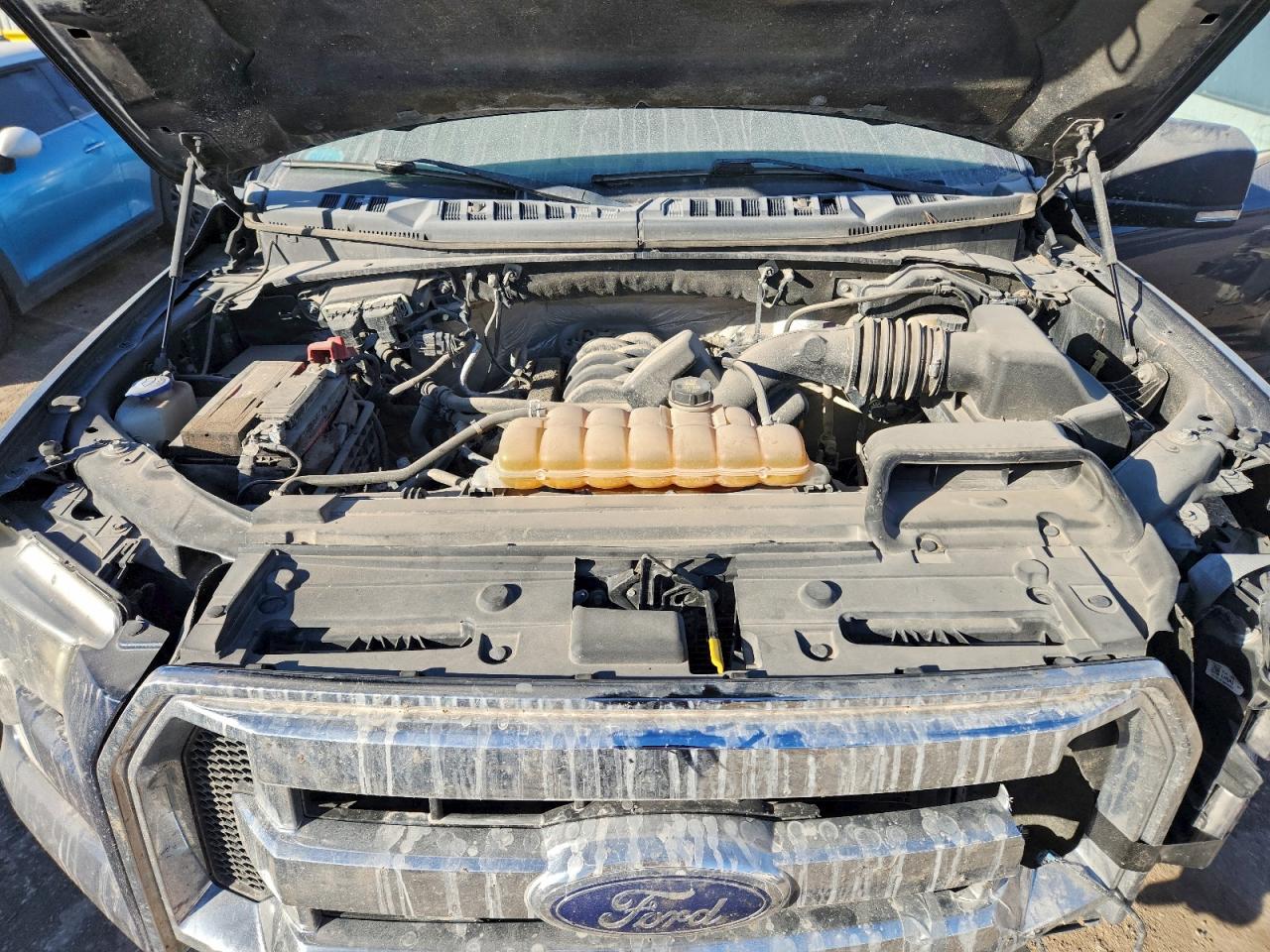 Ford F-150 Super Cab Image 12