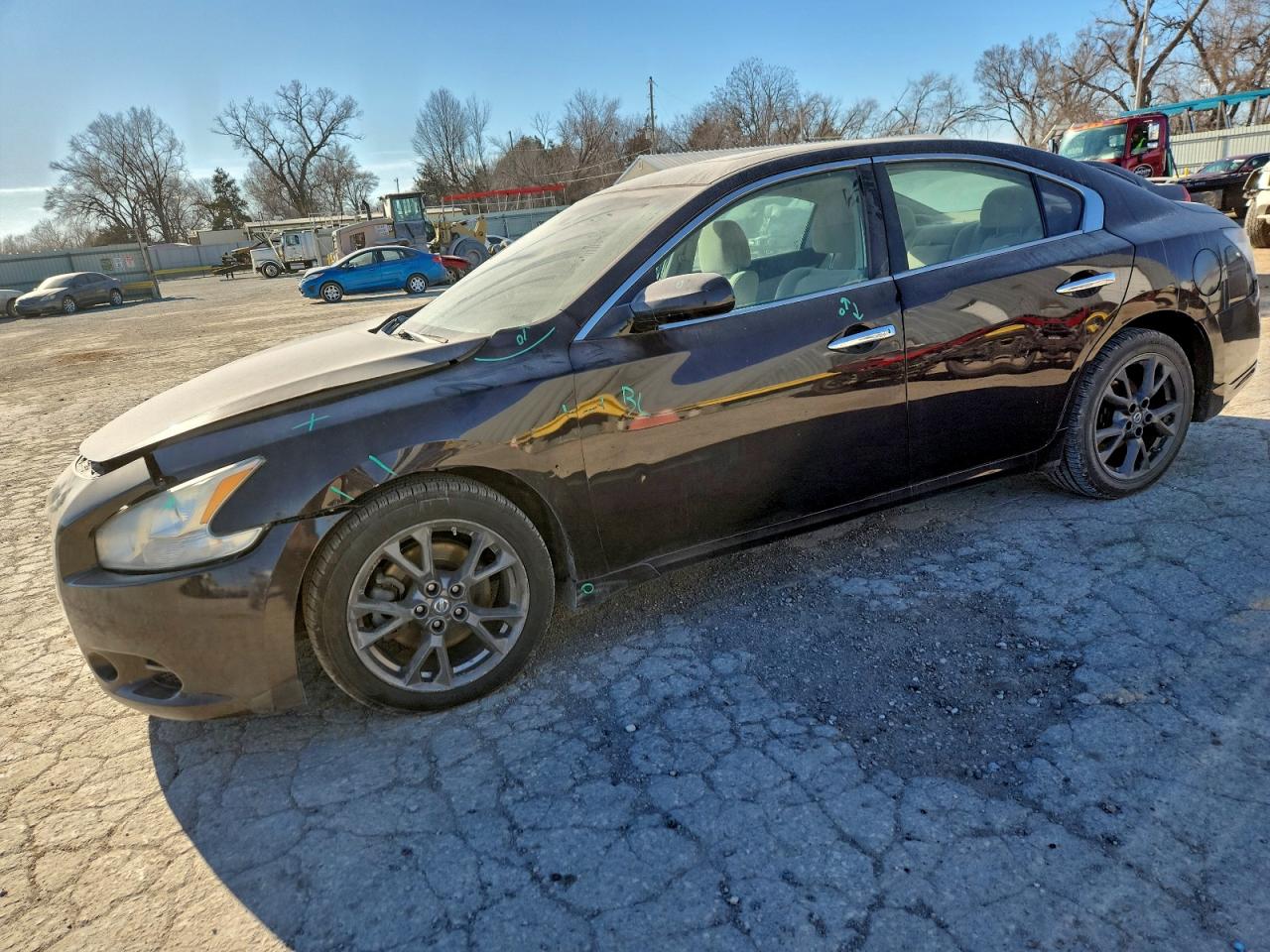 Nissan Maxima S Image 1