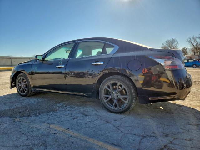 Nissan Maxima S Image 11