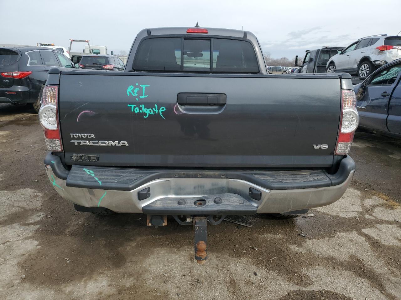 Toyota Tacoma Access Cab Image 8