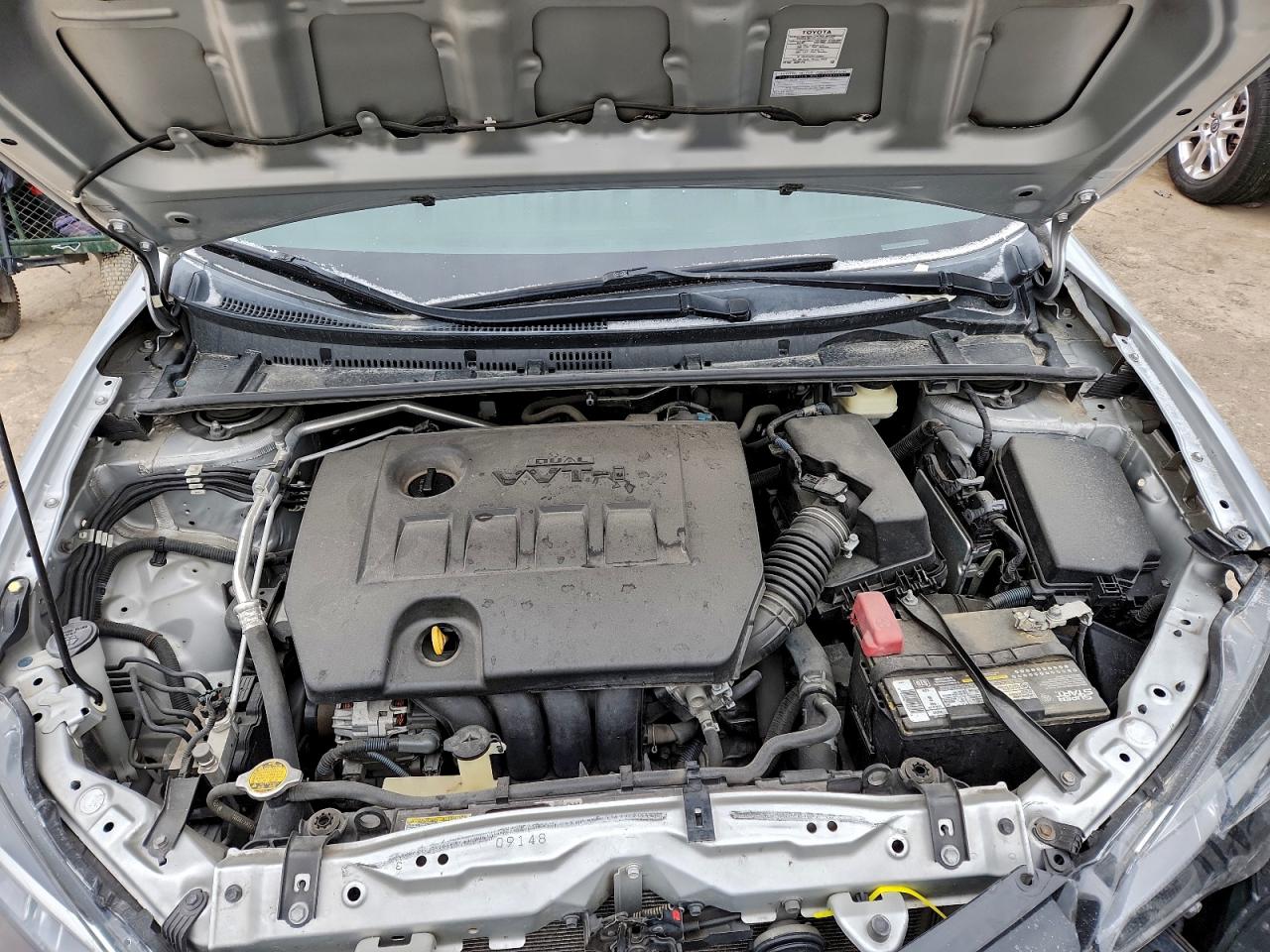 Toyota Corolla L Image 7