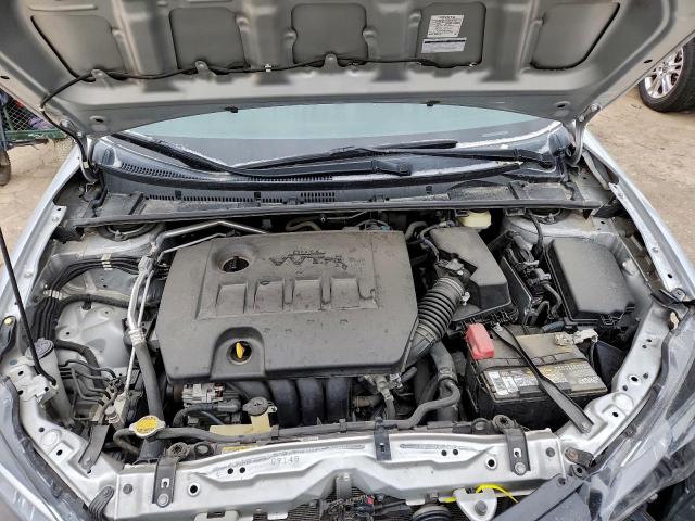 Toyota Corolla L Image 7