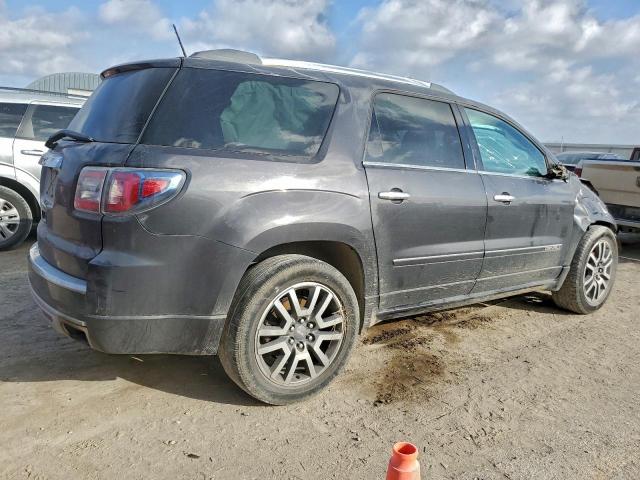 GMC Acadia Denali Image 12