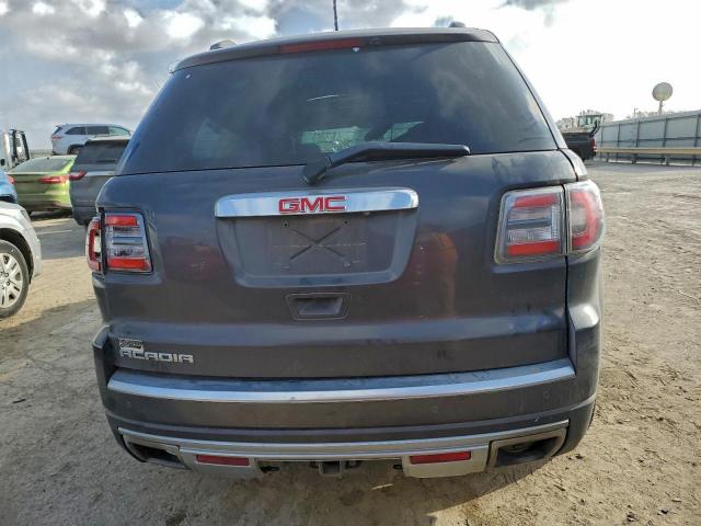 GMC Acadia Denali Image 4