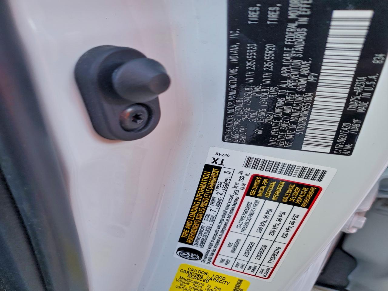 Toyota Highlander Le Image 8