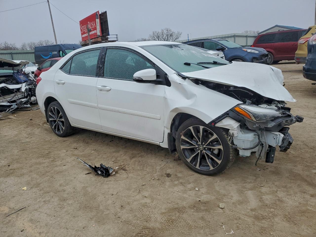 Toyota Corolla L Image 7