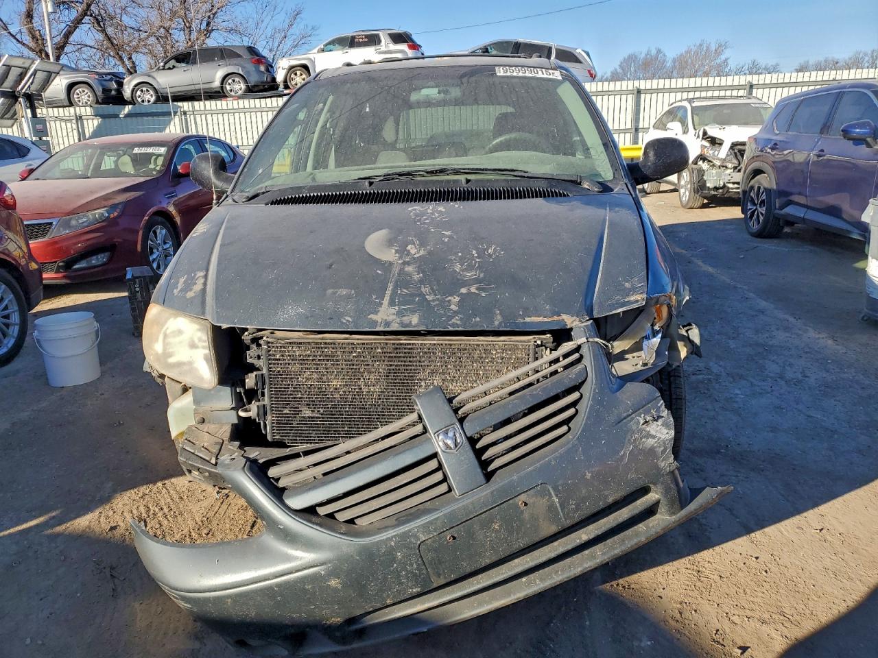 Dodge Caravan Sxt Image 8