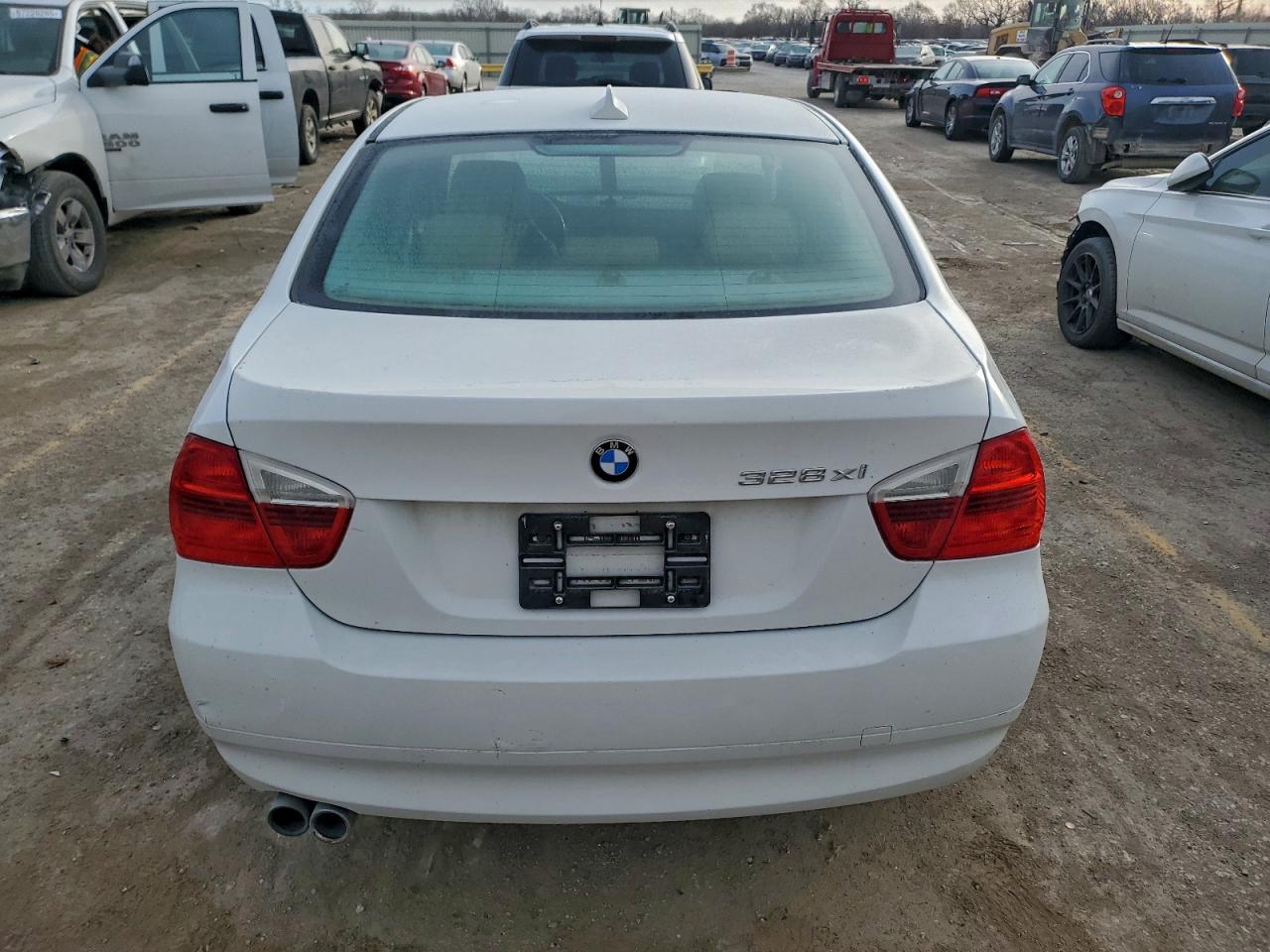 BMW 3 Series Xi Image 4