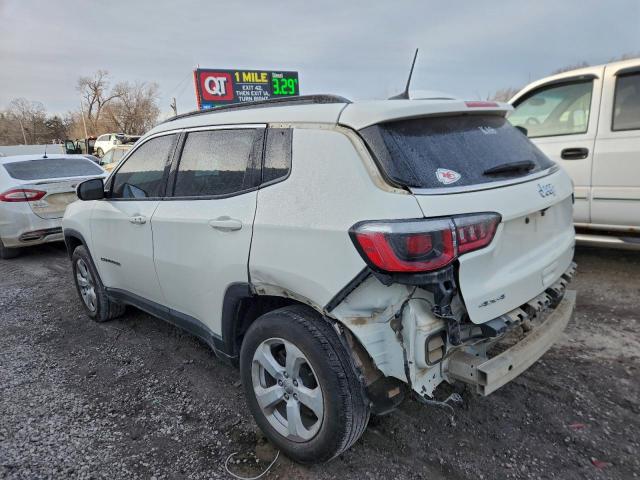 Jeep Compass Latitude Image 7