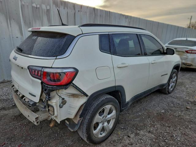 Jeep Compass Latitude Image 4