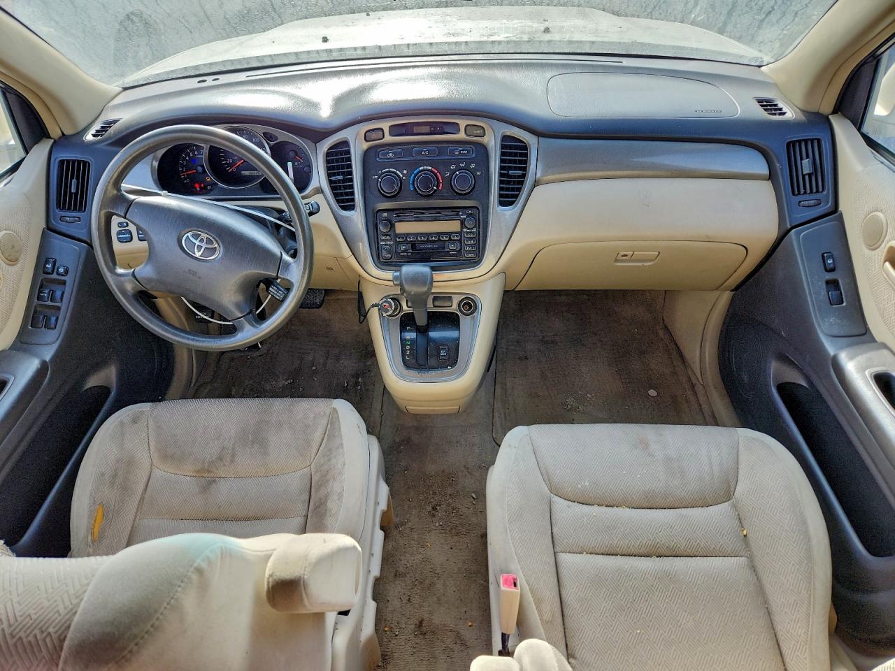 Toyota Highlander Image 2