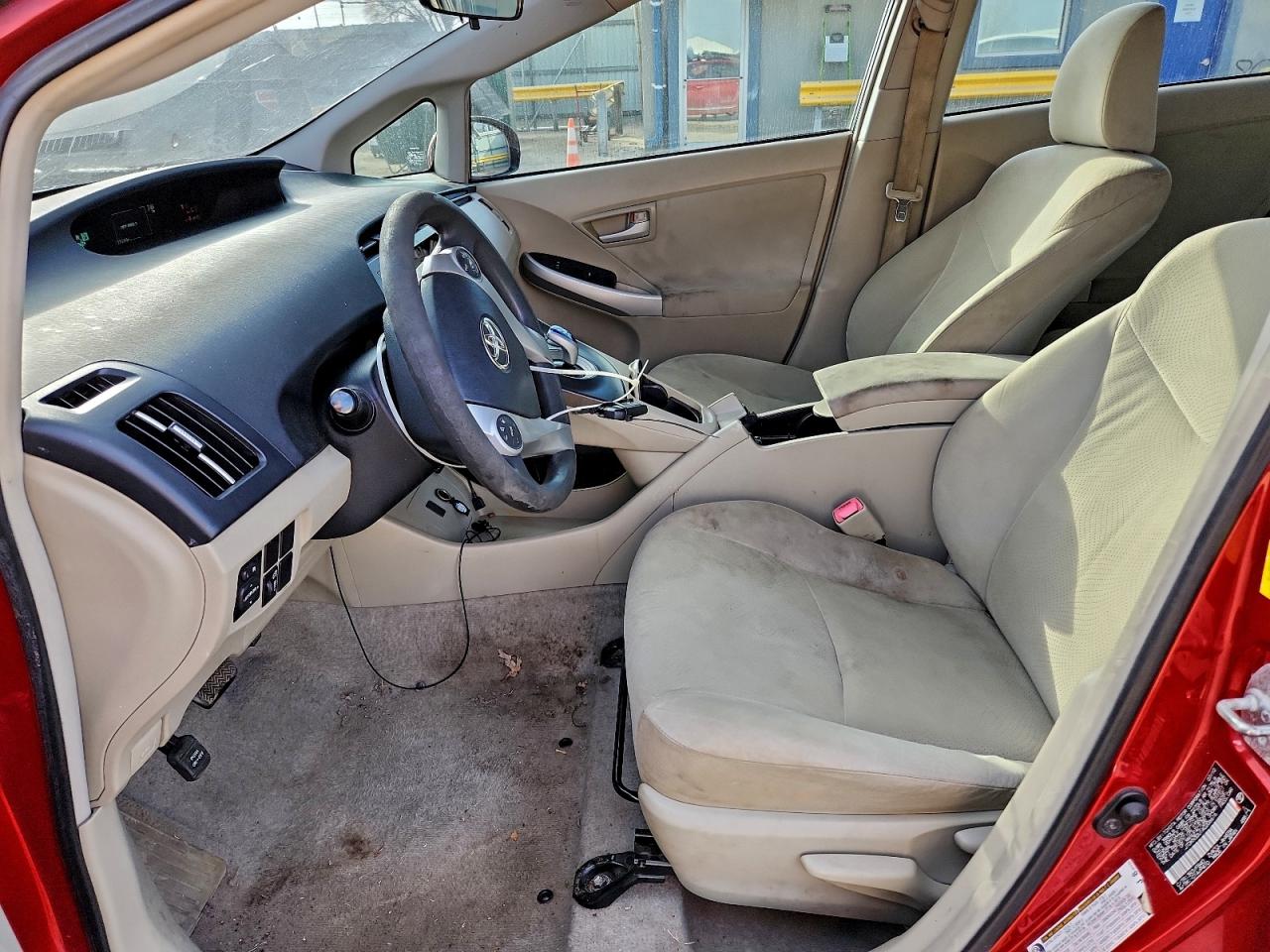 Toyota Prius Image 6