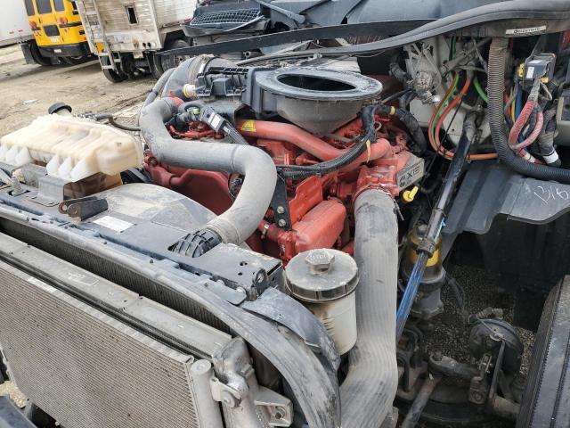 International Lt625 Image 9