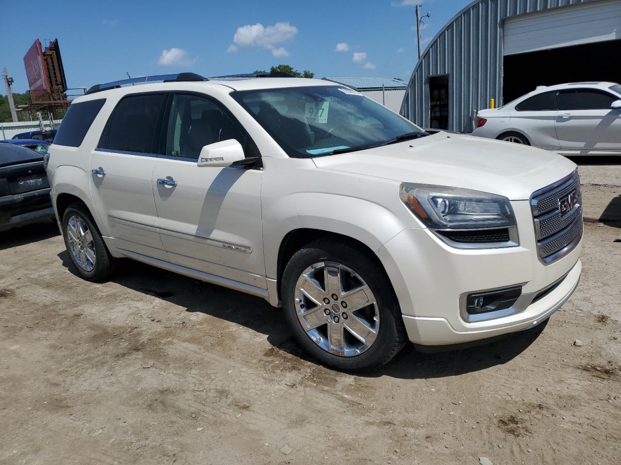 GMC Acadia Denali Image 3
