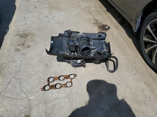 GMC Acadia Denali Image 11