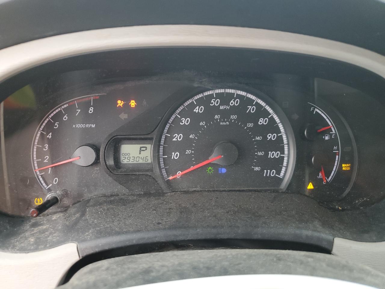 Toyota Sienna Le Image 10