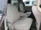 Toyota Sienna Le Image 12