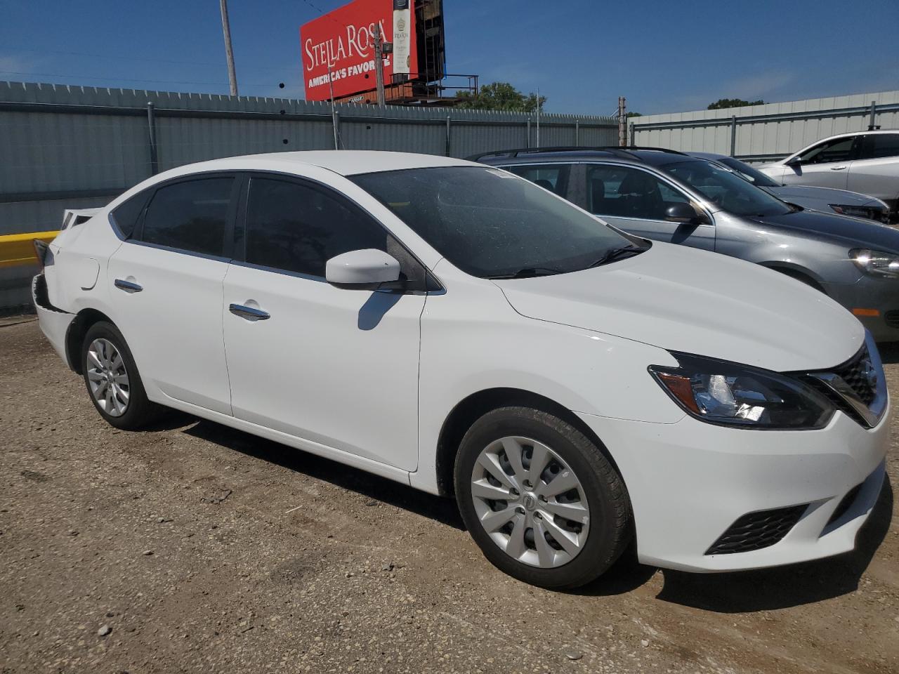 Nissan Sentra S Image 12