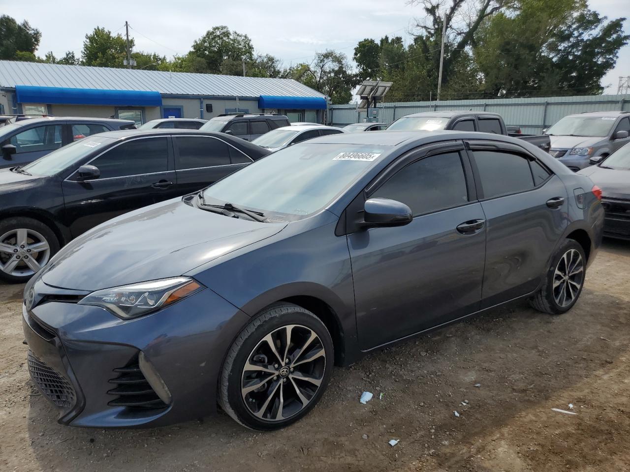 Toyota Corolla L Image 1