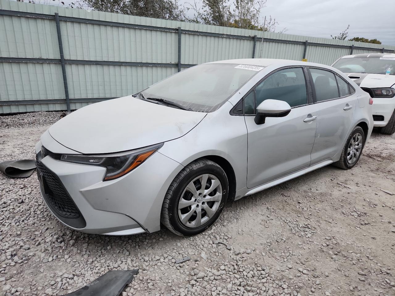 Toyota Corolla Le Image 1