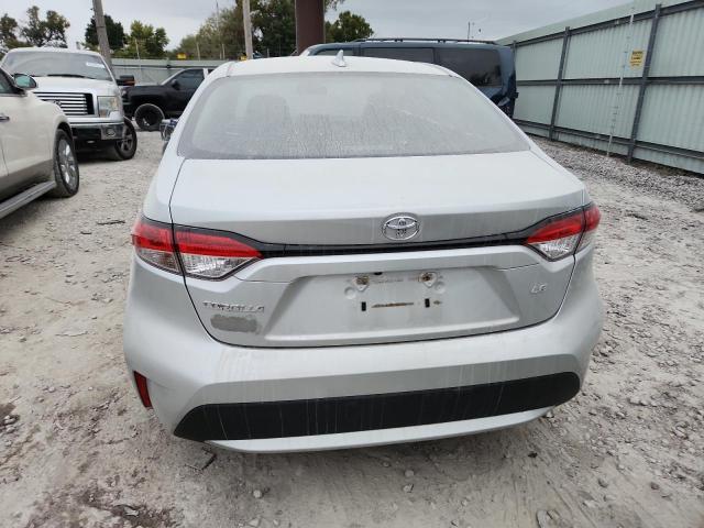 Toyota Corolla Le Image 4