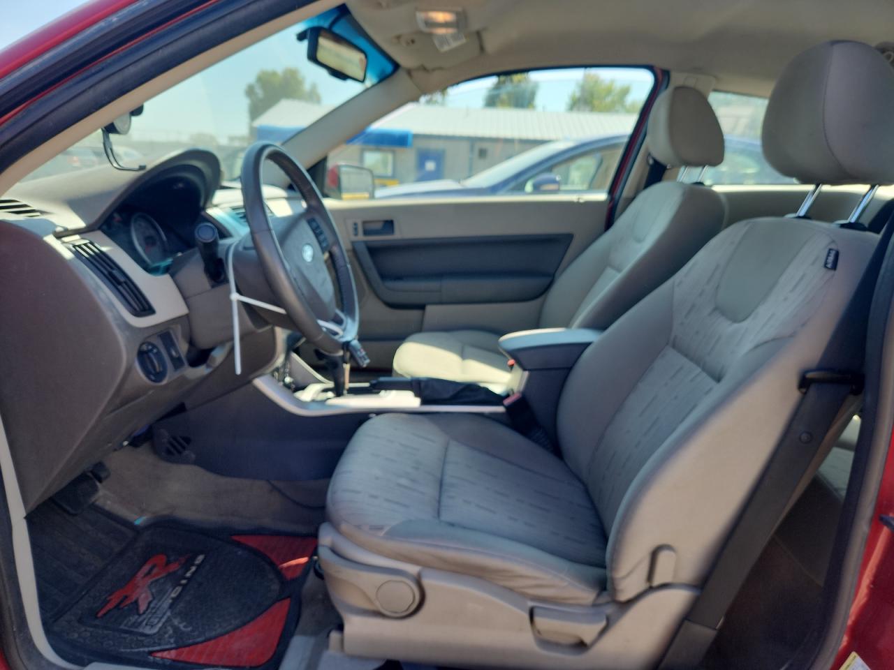 Ford Focus Se Image 11