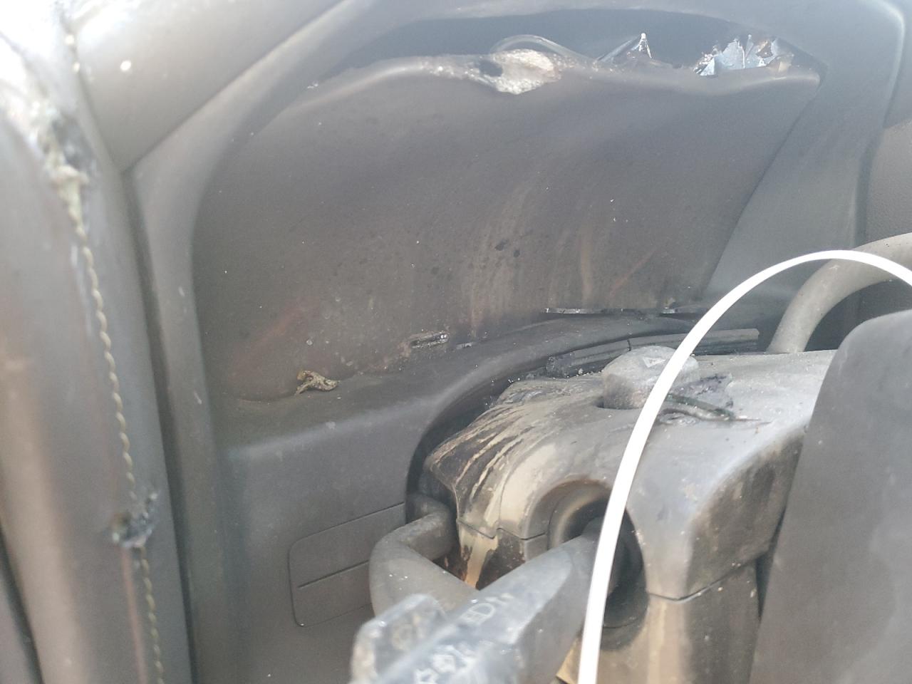 GMC Sierra K1500 Denali Image 6