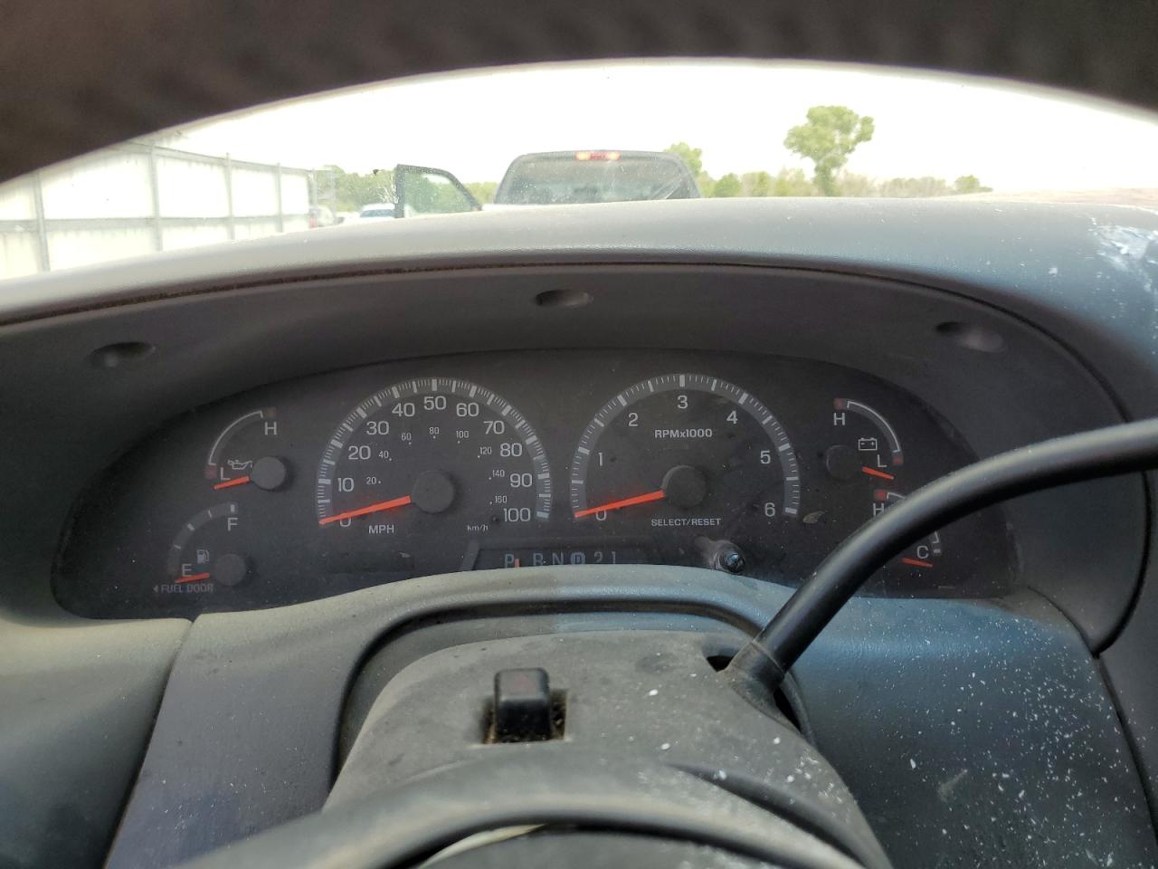 Ford F-150 Supercrew Image 4