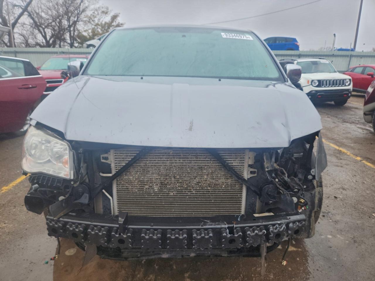 Chrysler Minivan Touring L Image 4