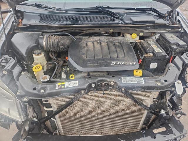 Chrysler Minivan Touring L Image 5